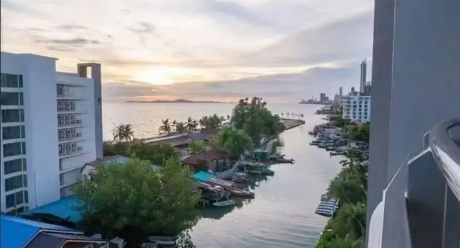 À vendre 1 chambre condo à Na Jomtien, Pattaya