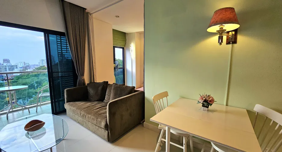 Condo en alquiler y en venta de 1 habitaciones en Bang Lamung, Chonburi