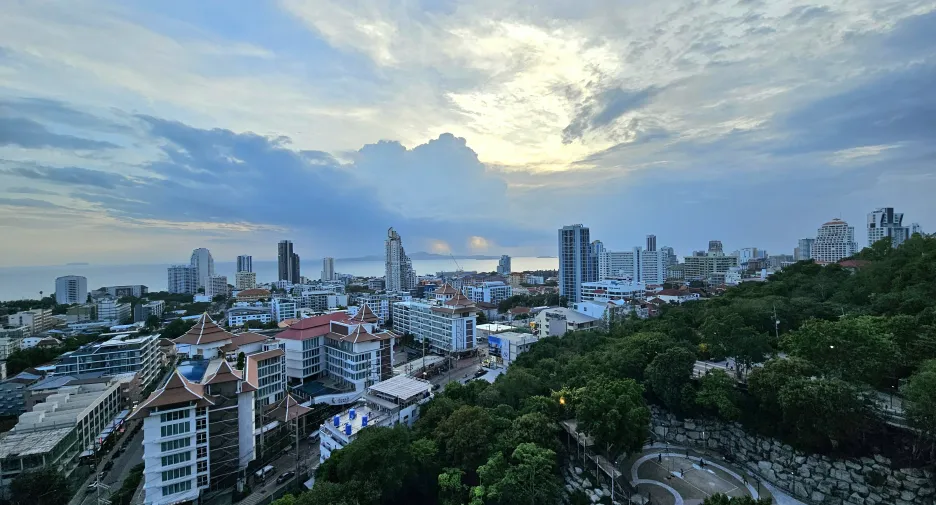 Condo en alquiler y en venta de 1 habitaciones en Bang Lamung, Chonburi