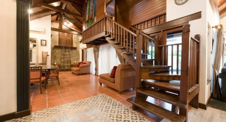 For rent 3 bedrooms villa in Bang Lamung, Chonburi