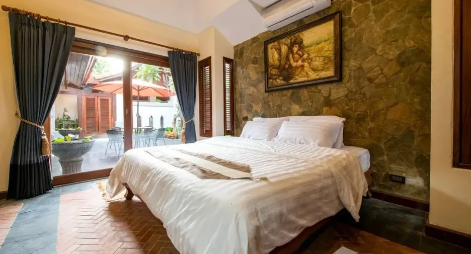 For rent 3 bedrooms villa in Bang Lamung, Chonburi
