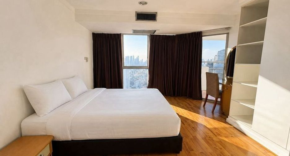 Condo en alquiler de 2 habitaciones en Khlong Toei, Bangkok