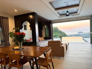 For rent 4 bedrooms villa in Mueang Phuket, Phuket