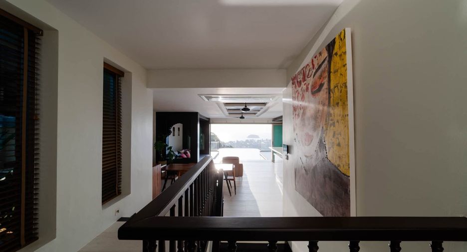 For rent 4 bedrooms villa in Mueang Phuket, Phuket