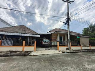 For rent 4 bedrooms house in Doi Saket, Chiang Mai