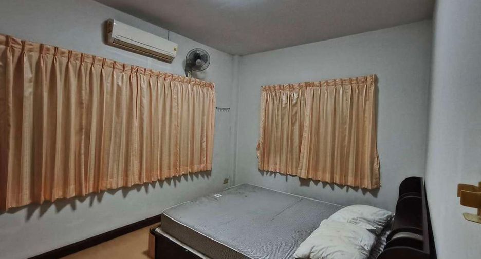 For rent 4 bedrooms house in Doi Saket, Chiang Mai