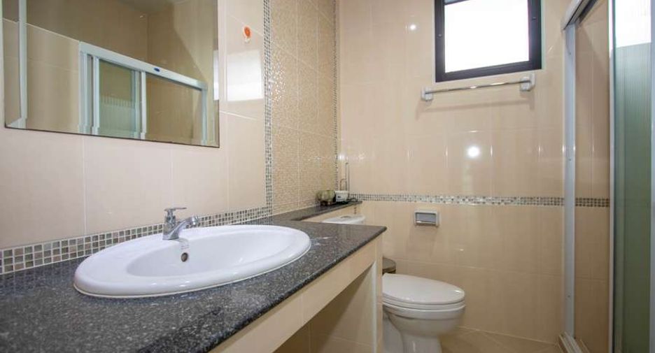 For rent 4 bedrooms house in Hang Dong, Chiang Mai