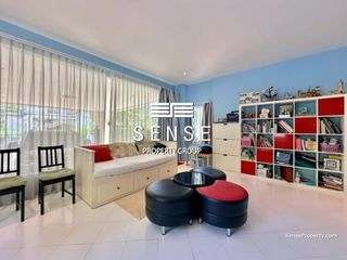 For rent 5 bedrooms house in Phra Khanong, Bangkok
