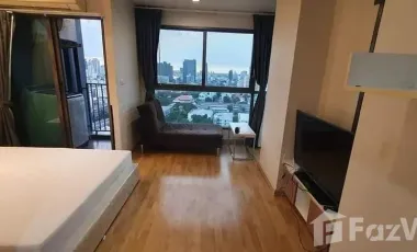For rent studio condo in Din Daeng, Bangkok