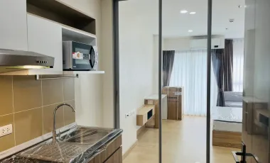 For rent studio condo in Mueang Samut Prakan, Samut Prakan