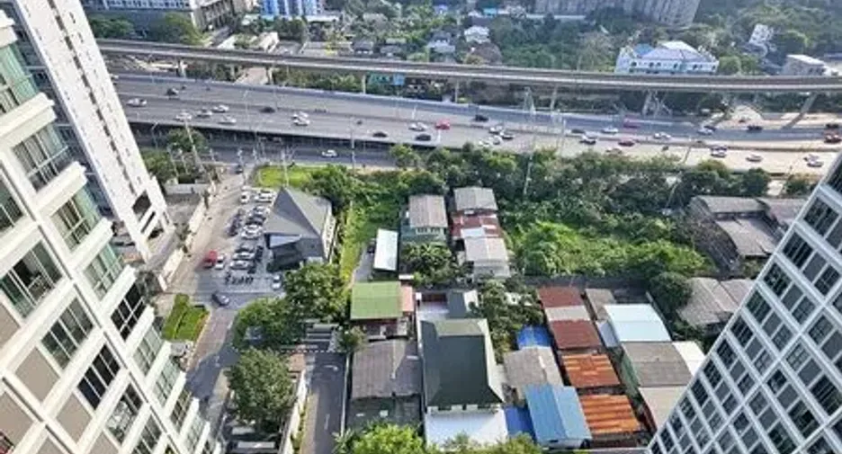 For rent 1 bed condo in Thon Buri, Bangkok