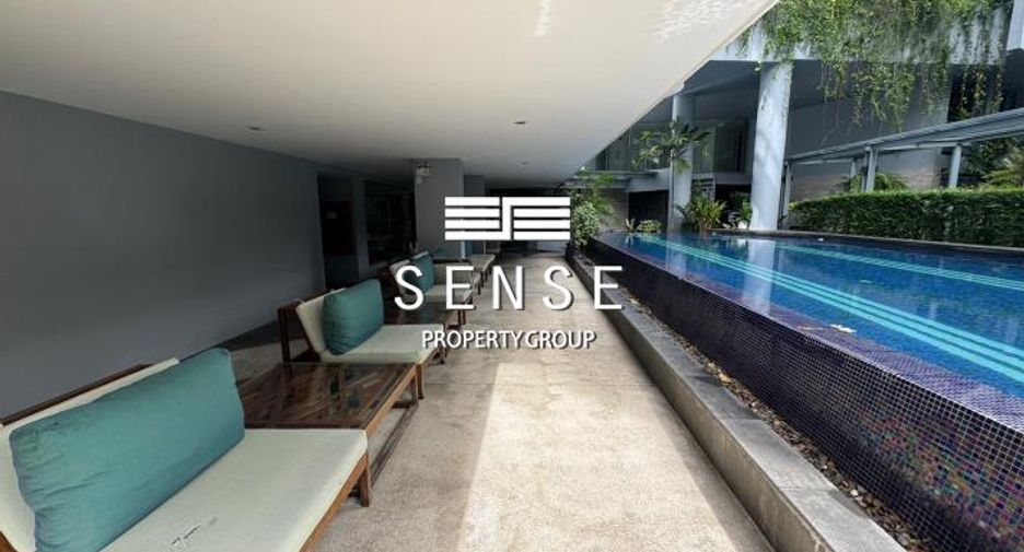 Condo en alquiler de 2 habitaciones en Khlong Toei, Bangkok