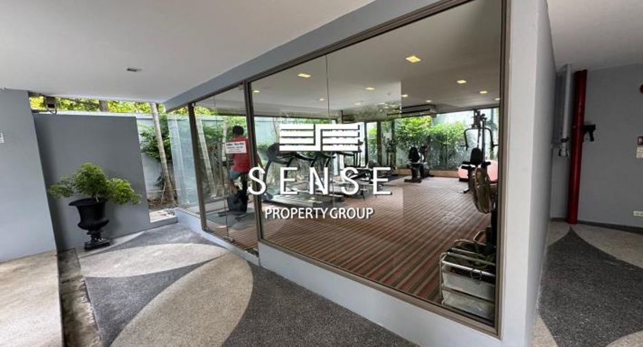 Condo en alquiler de 2 habitaciones en Khlong Toei, Bangkok