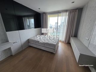 Condo en venta de 4 habitaciones en Khlong Toei, Bangkok