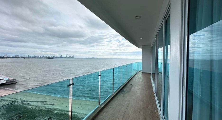 For sale 2 bedrooms condo in Bang Lamung, Chonburi