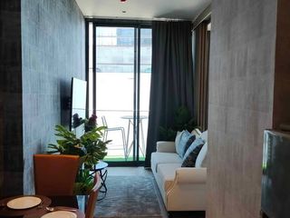 Wohnung zur Miete und zum Kauf mit 1 Zimmer in Bang Rak, Bangkok