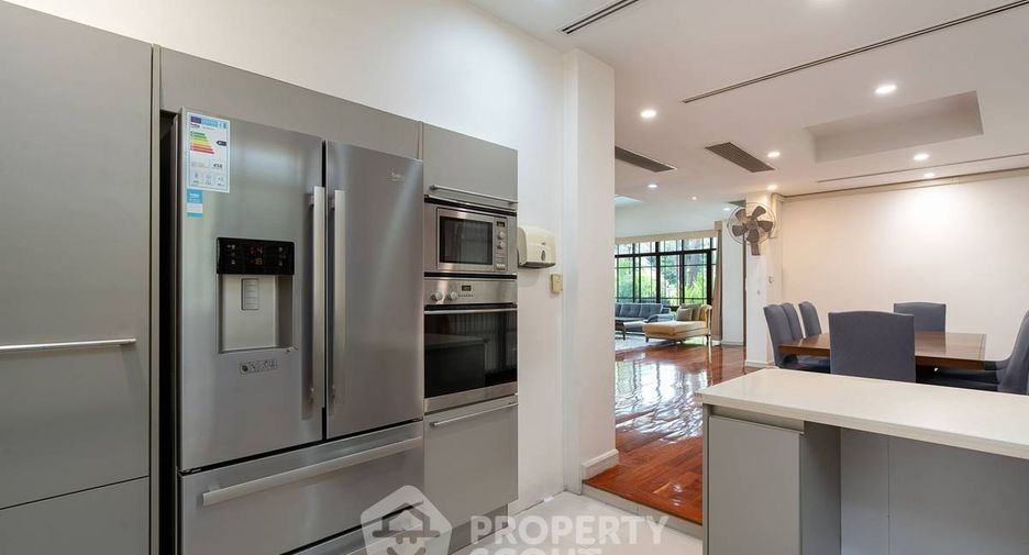 ขาย 4 ห้องนอน บ้านเดี่ยว ใน วัฒนา, กรุงเทพฯ