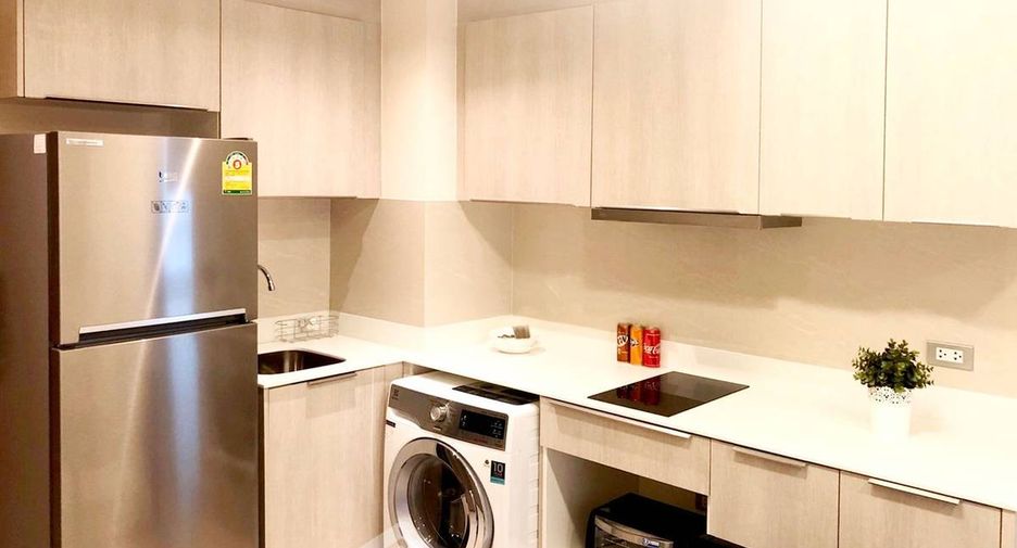 ขาย 2 ห้องนอน คอนโด ใน คลองเตย, กรุงเทพฯ