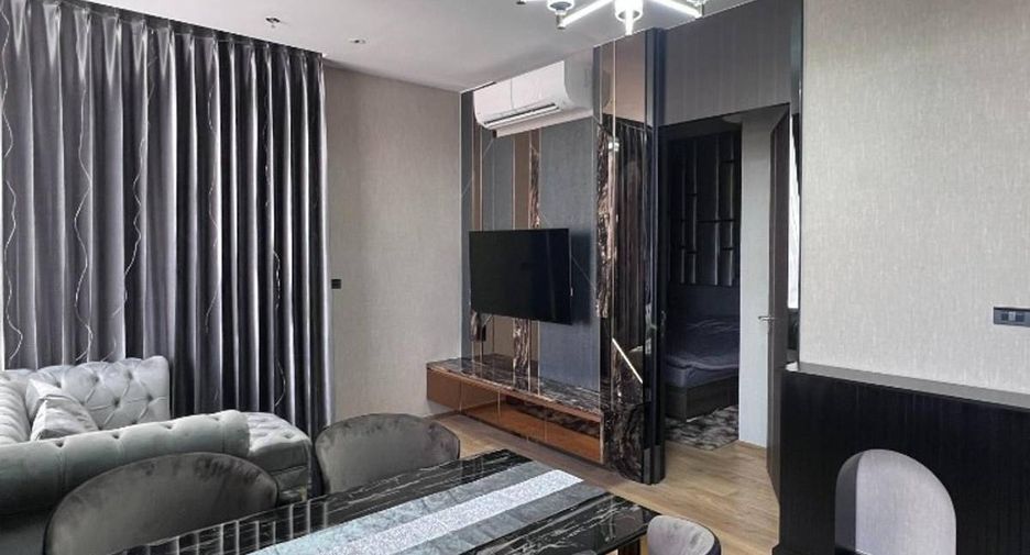 À vendre 2 chambres condo à Watthana, Bangkok