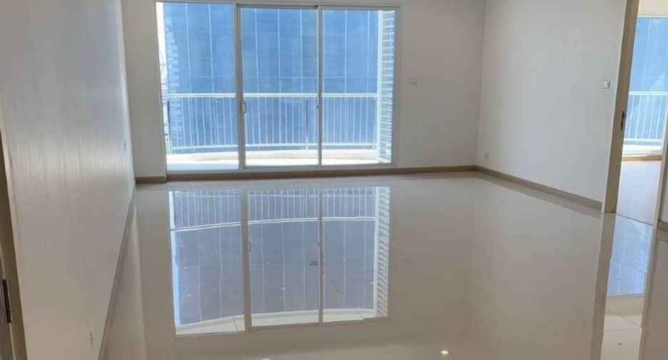 À vendre 2 chambres condo à Yan Nawa, Bangkok