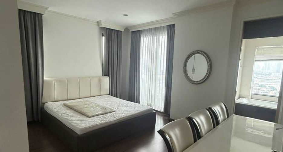 For sale 2 bedrooms condo in Ratchathewi, Bangkok