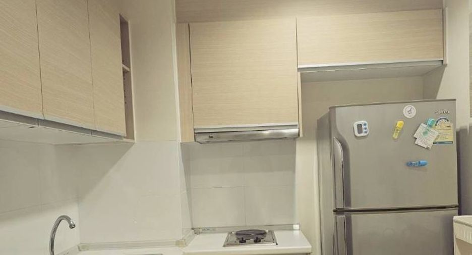 For sale 2 bedrooms condo in Huai Khwang, Bangkok
