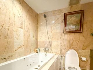 For sale 3 bedrooms condo in Ratchathewi, Bangkok