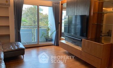 For rent 2 bedrooms condo in Pathum Wan, Bangkok