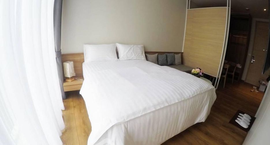 For rent 1 bed condo in Khlong Toei, Bangkok