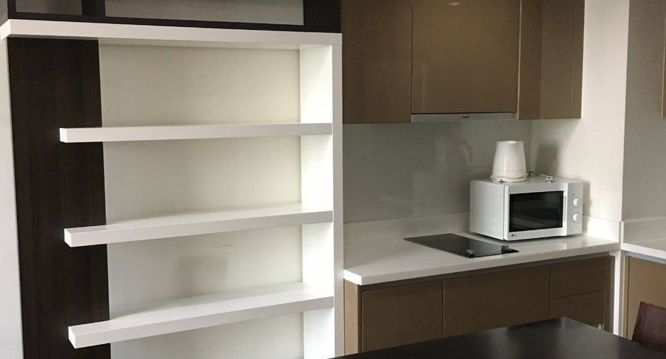 For rent 1 bed condo in Khlong Toei, Bangkok