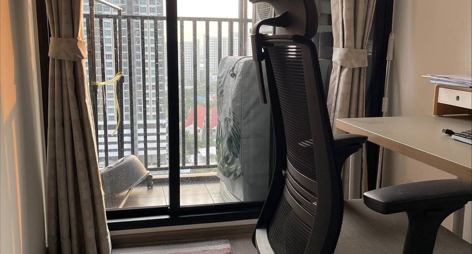 For rent 1 bed condo in Watthana, Bangkok