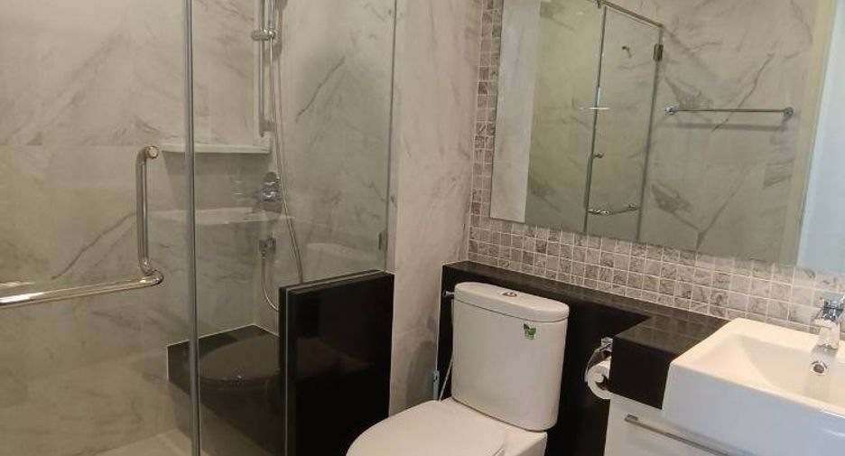 For rent 1 bed condo in Khlong San, Bangkok