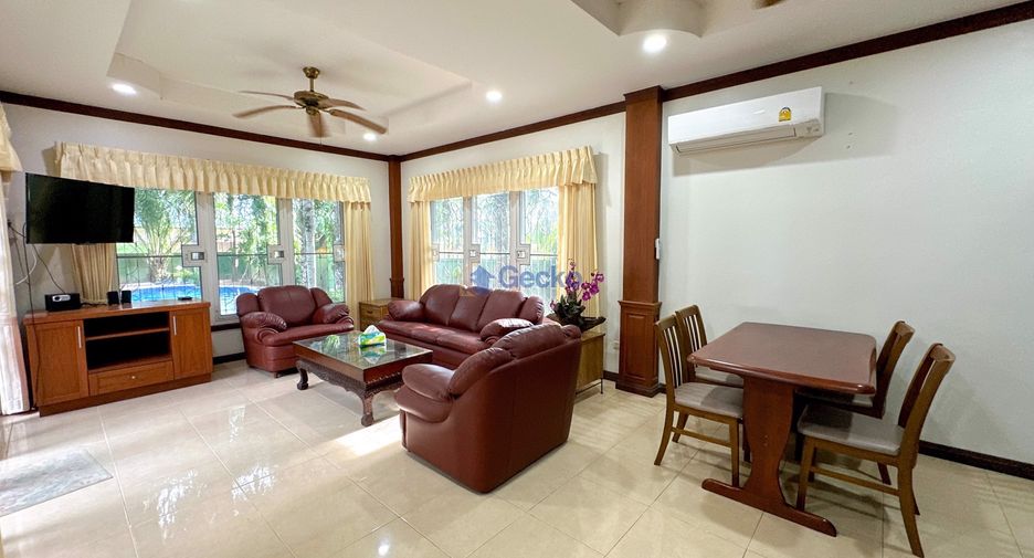 For rent 3 bedrooms house in Huay Yai, Pattaya