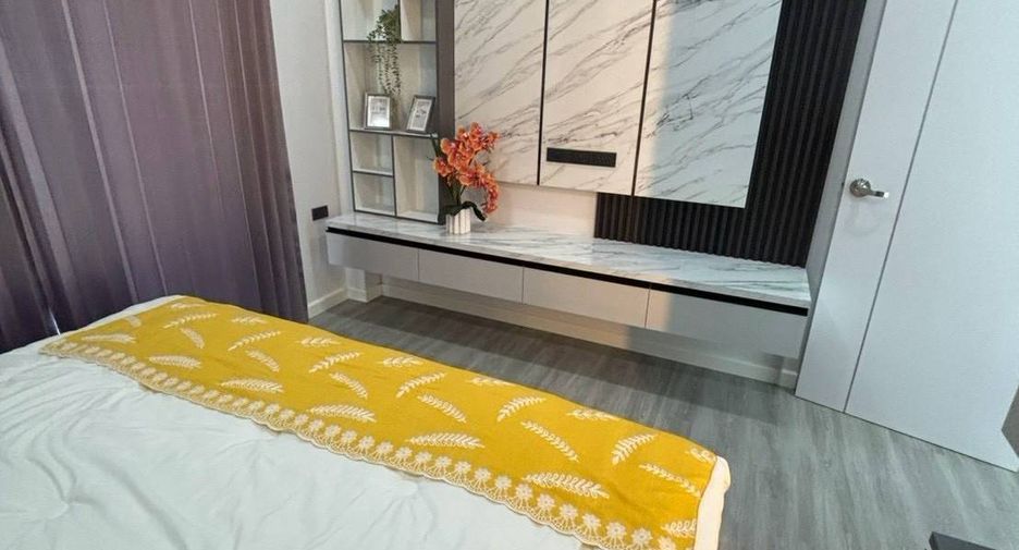 For rent 3 bedrooms villa in Bang Lamung, Chonburi
