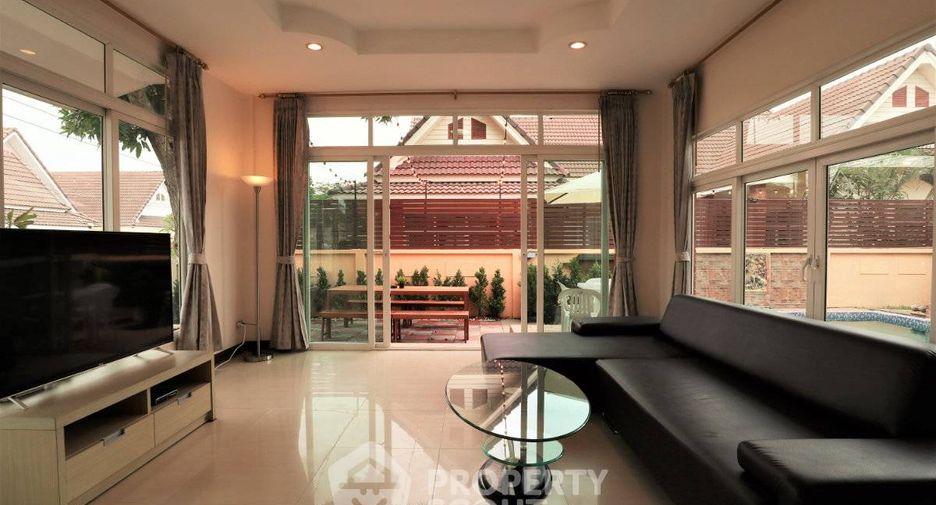 À louer 3 chambres villa à Jomtien, Pattaya