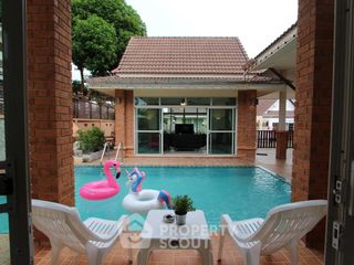 À louer 3 chambres villa à Bang Lamung, Chonburi
