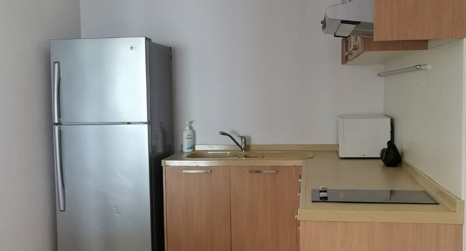 For rent 2 bedrooms condo in Bang Kho Laem, Bangkok