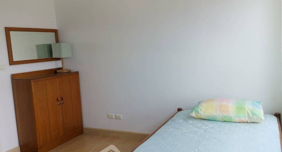 For rent 2 bedrooms condo in Bang Kho Laem, Bangkok