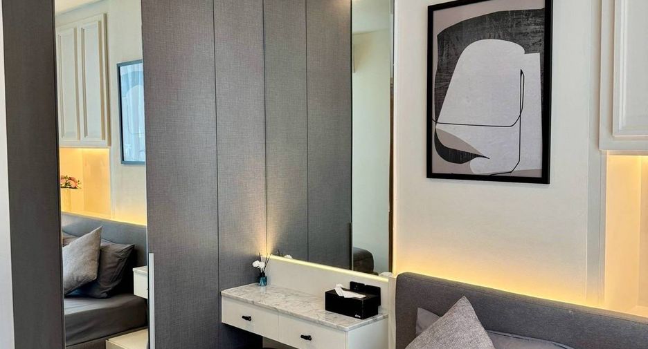 Condo en alquiler de 1 habitaciones en Huai Khwang, Bangkok