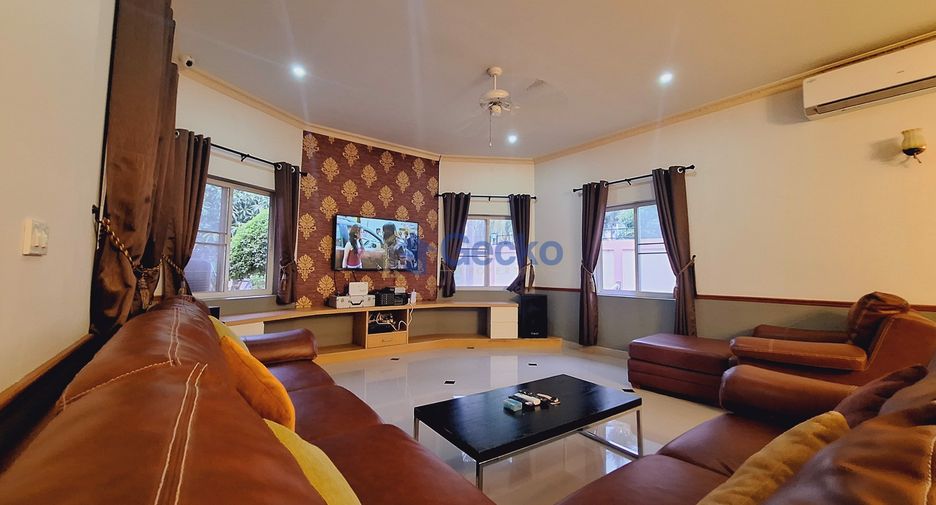 For rent 4 bedrooms house in Bang Lamung, Chonburi