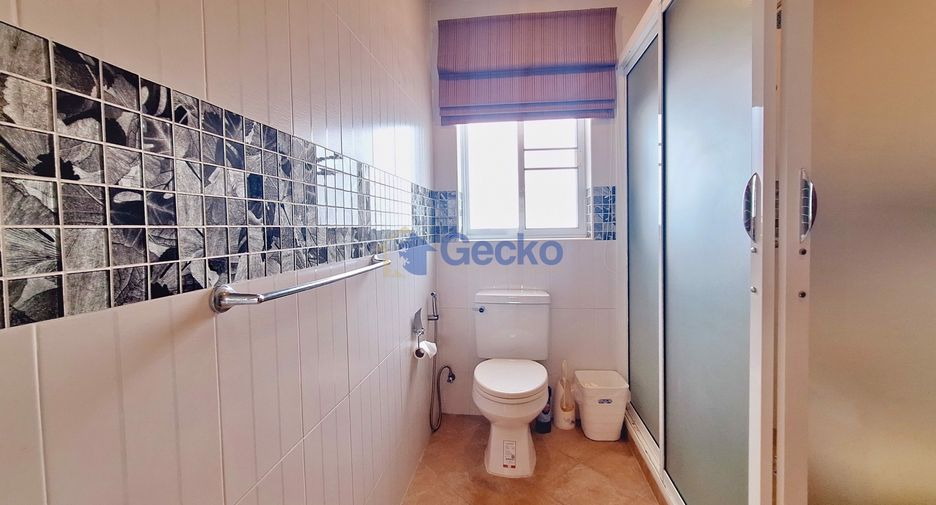 For rent 4 bedrooms house in Bang Lamung, Chonburi
