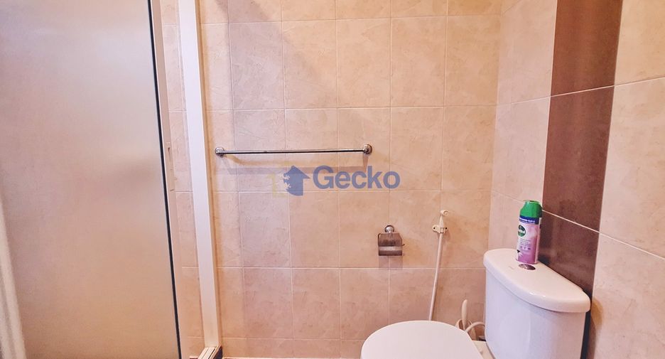 For rent 4 bedrooms house in Bang Lamung, Chonburi