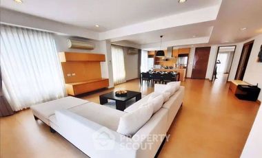 Apartamento en alquiler de 3 habitaciones en Watthana, Bangkok
