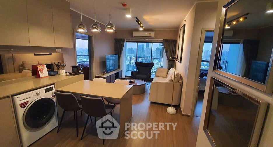 For rent 2 bedrooms condo in Phra Khanong, Bangkok