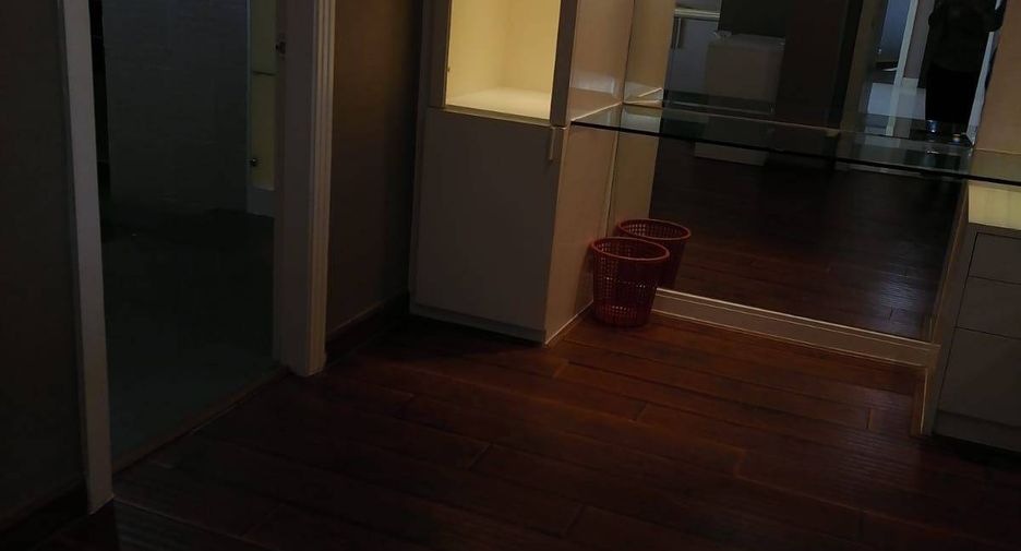 Wohnung zur Miete mit 3 Zimmer in Khlong Toei, Bangkok
