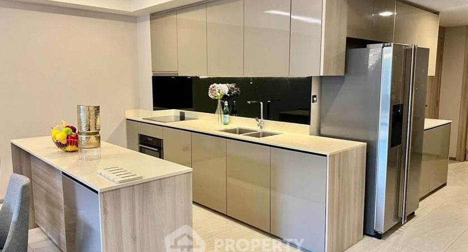 Wohnung zur Miete mit 3 Zimmer in Watthana, Bangkok