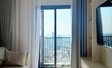 For rent 2 bedrooms condo in Phra Khanong, Bangkok