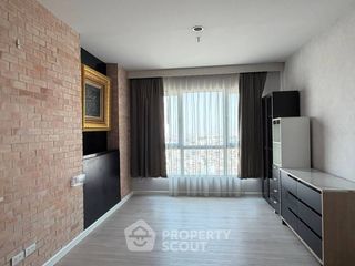 For rent 2 bedrooms condo in Khlong San, Bangkok