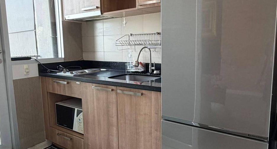For rent 2 ベッドルーム condo in Khlong San, Bangkok