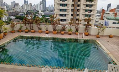 For rent 3 bedrooms apartment in Watthana, Bangkok
